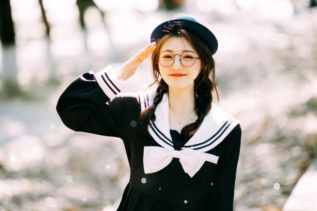YITUYU艺图语模特唯美写真2021.11.22期JK女孩黎美汐 (26)