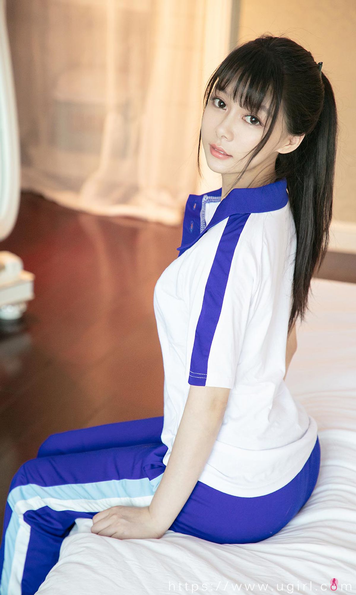 Ugirls爱尤物尤果圈美女模特写真第No.2282期少女的意思Sarah (25)