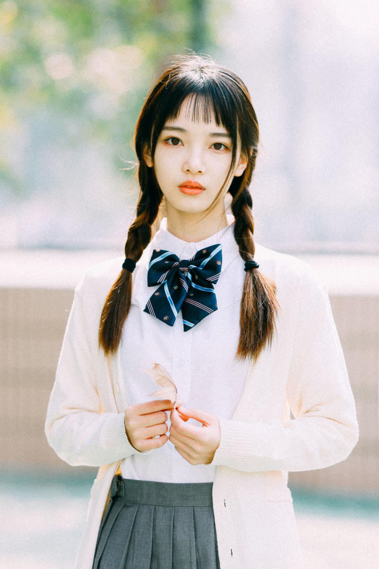 YITUYU艺图语模特唯美写真2021.12.27期春日暖阳 一鸭咿呀哟 (3)