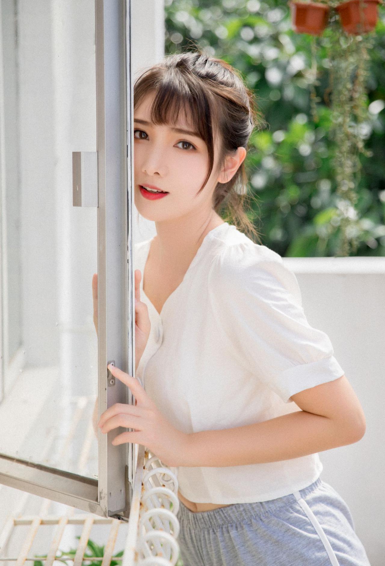 YITUYU艺图语模特唯美写真2021.11.10期小确幸湘湘 (21)