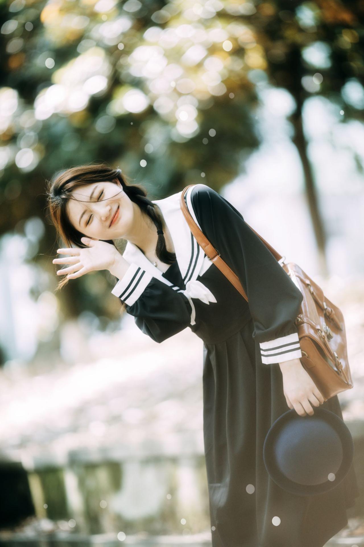 YITUYU艺图语模特唯美写真2021.11.22期JK女孩黎美汐 (35)