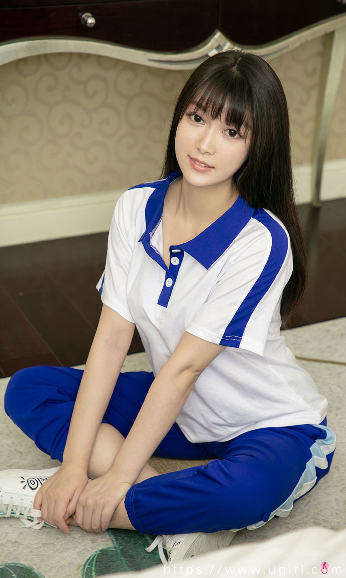 Ugirls爱尤物尤果圈美女模特写真第No.2282期少女的意思Sarah (23)