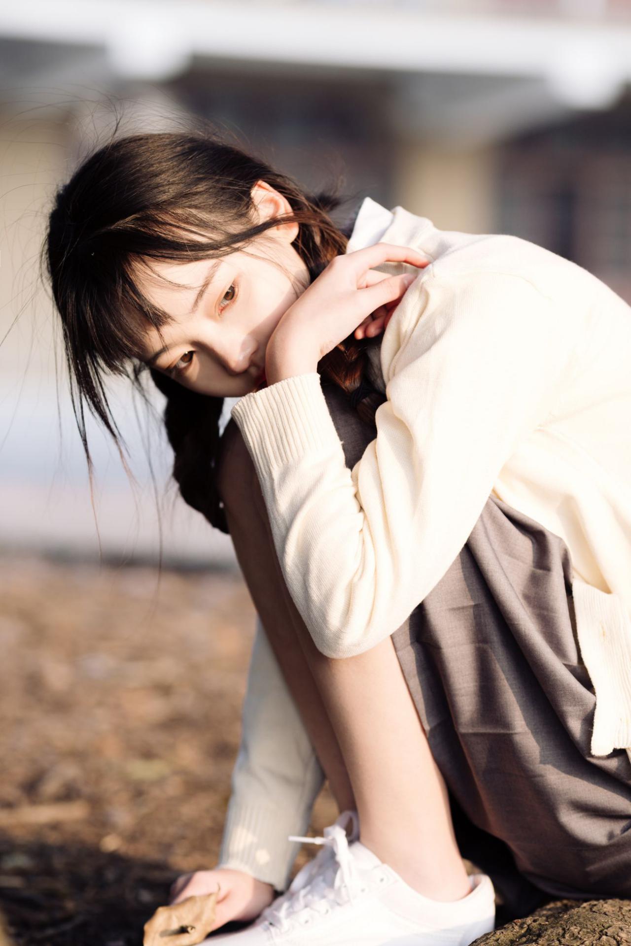 YITUYU艺图语模特唯美写真2021.12.27期春日暖阳 一鸭咿呀哟 (8)